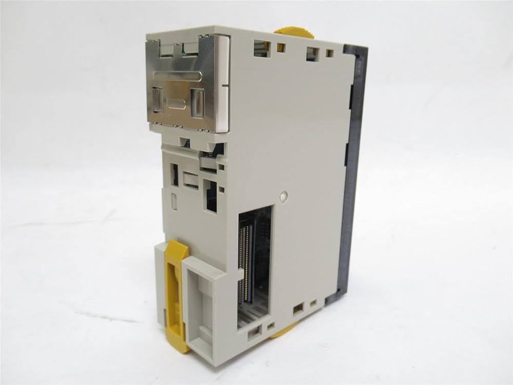 OMRON CJ1W-OD212(SL) 0.5 AMP, 16 Points (1 Common), 16